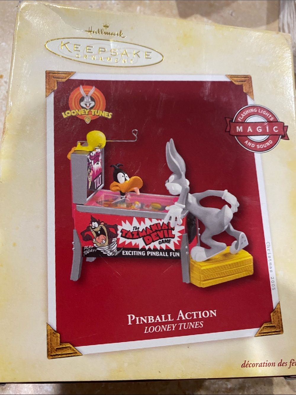 Hallmark Keepsake Looney Tunes Pinball Action Ornament - new in box